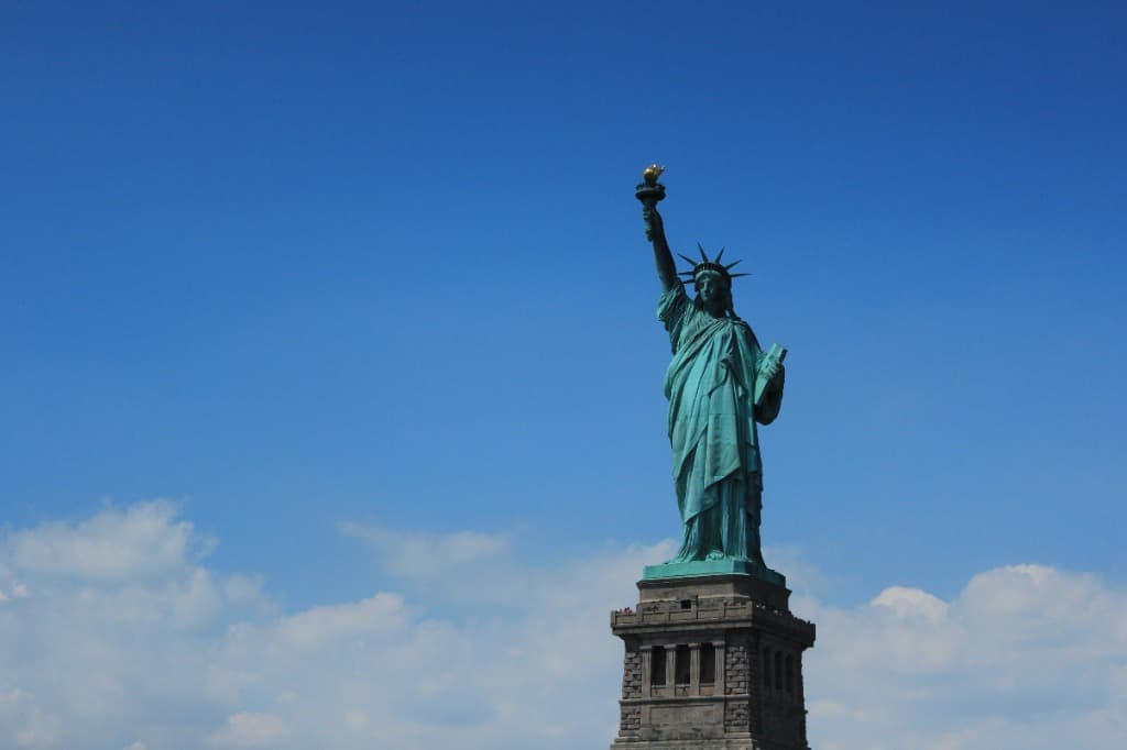 United States Tourist Visa Assistance - Curatrix Private Limited